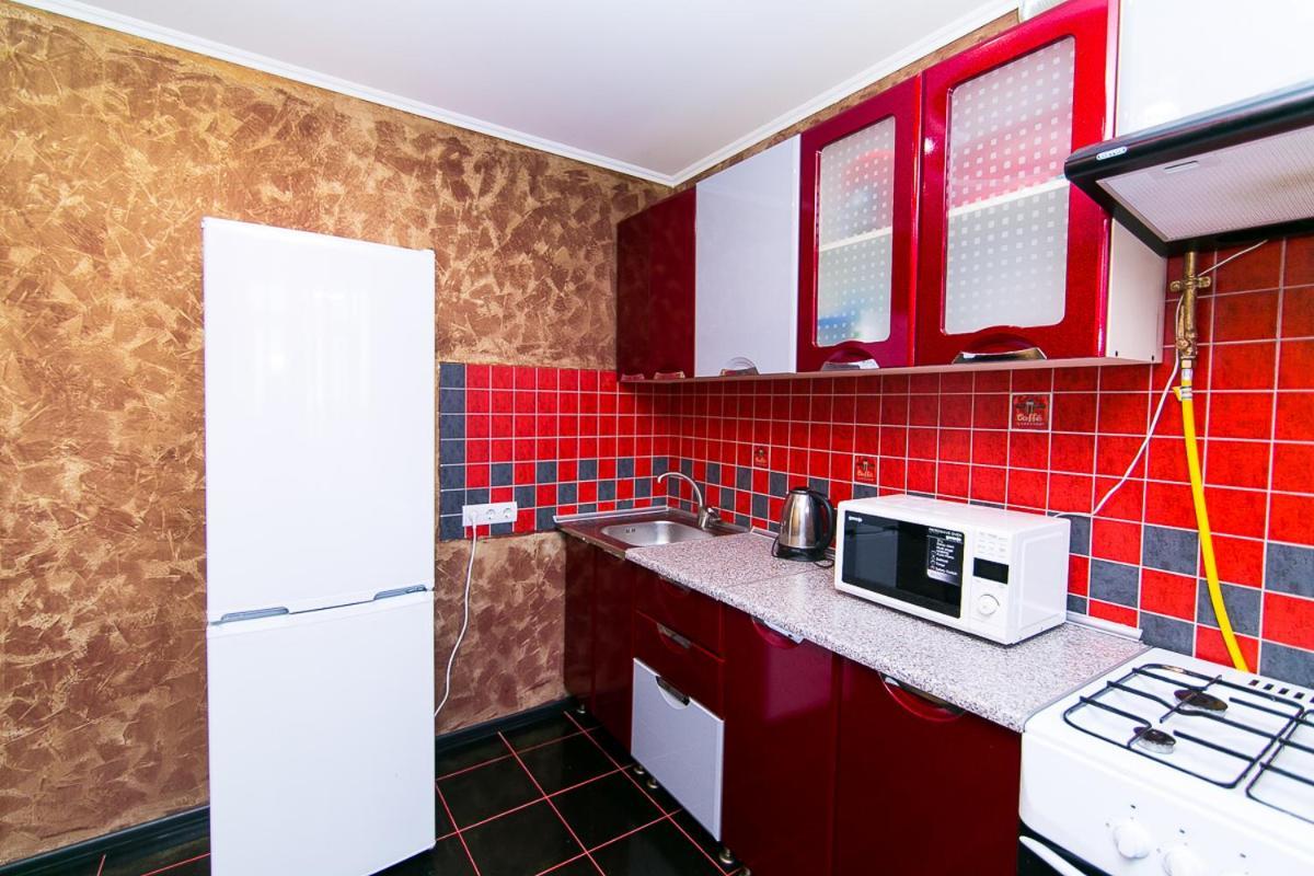 Vip Apartmens Faraon On Illinskaya 1 Floor Sumi Dış mekan fotoğraf